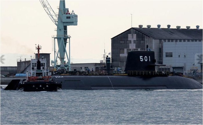Trong tiếng Nhật Bản Soryu có nghĩa là Rồng Xanh. Theo kế hoạch của Cục phòng vệ Nhật, hải quân nước này sẽ đóng và sử dụng tổng cộng ít nhất 5 chiếc tàu ngầm lớp Soryu.